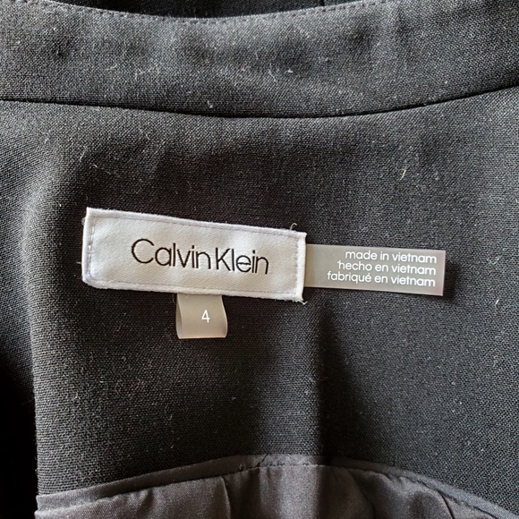Calvin Klein Long Black Vest - Picture 4 of 4